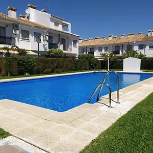Сasa de vacaciones Gran Adosado De Esquina Muy Cerca De La Playa En La Antilla, Huelva